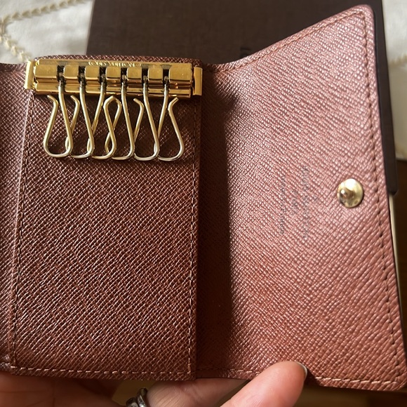 COPY - Unisex LV Key Holder Wallet Monogram - Picture 8 of 13